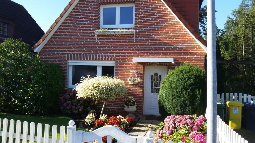 Ferienhaus Am Hasselberg Husum Esterno foto